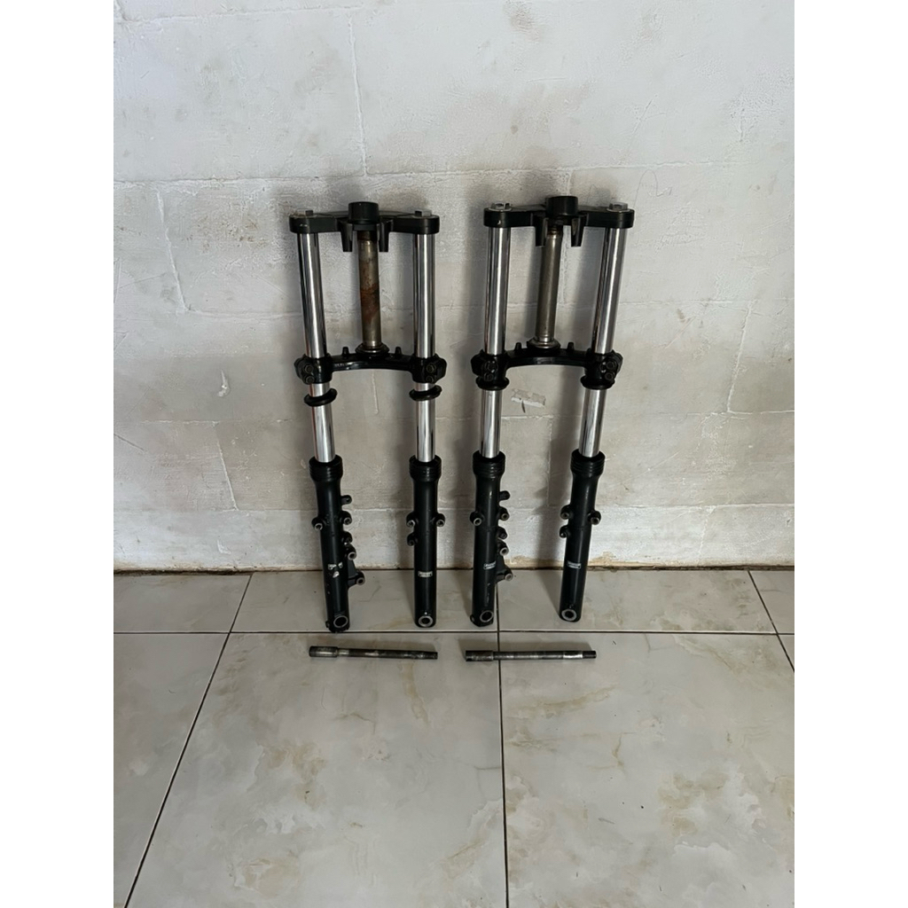 SHOCK NINJA RR NEW ORIGINAL PAINT SKOK NINJA RR NEW ORI COPOTAN