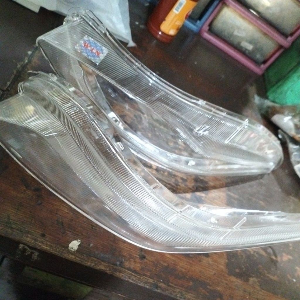 mika sen depan Jupiter Z1