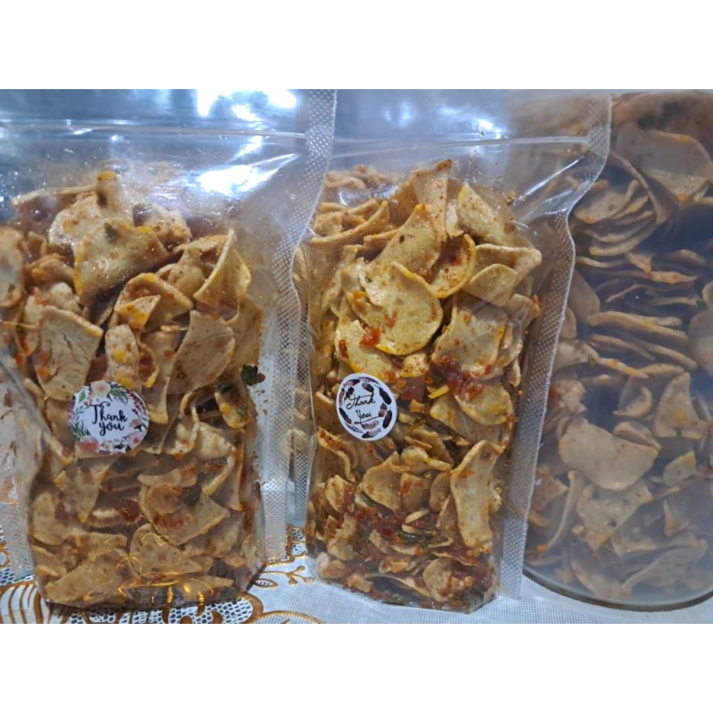 

Basreng daun jeruk Chilli Oil