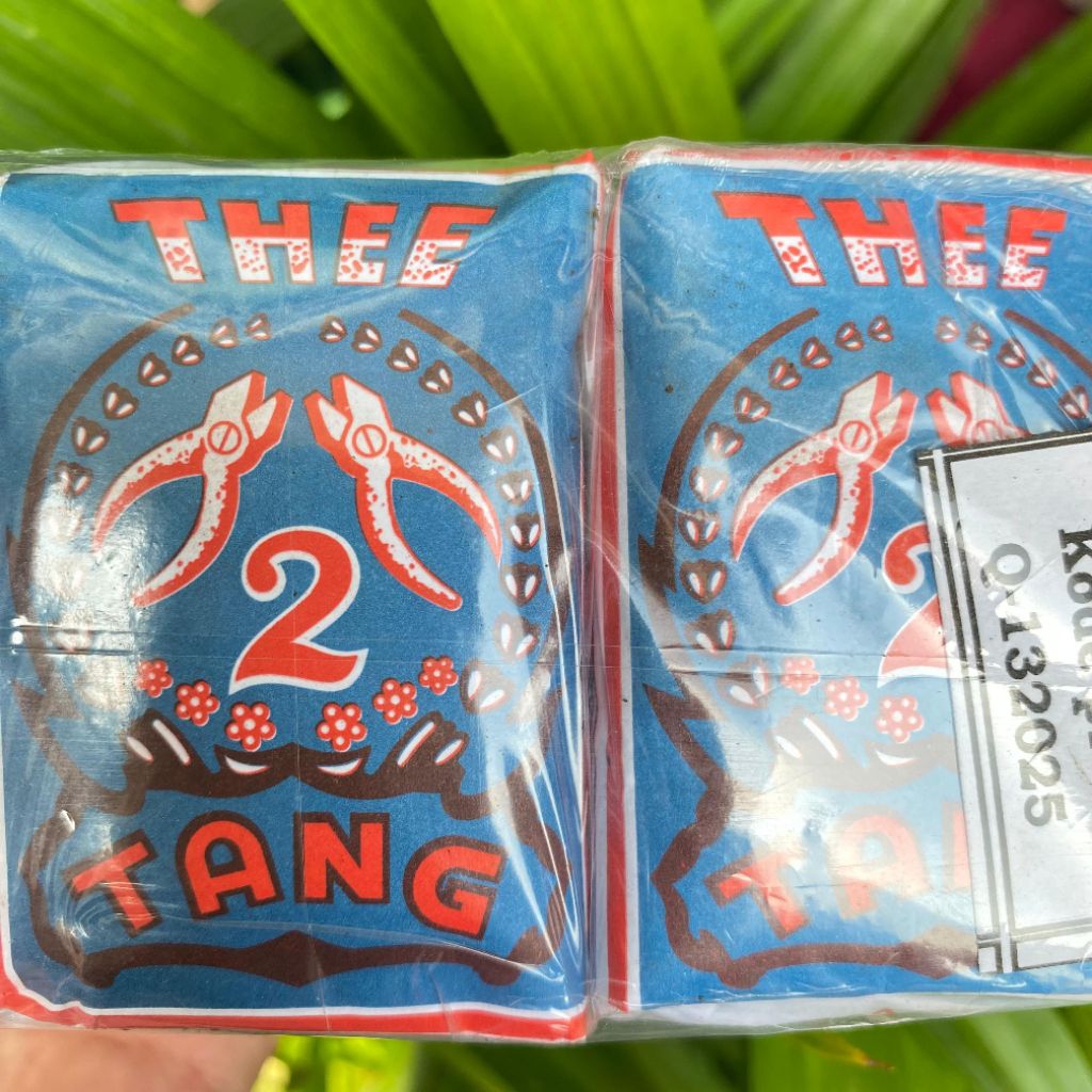 

TEH 2 TANG BIRU THEE DUA TANG | TEH TUBRUK INDONESIA