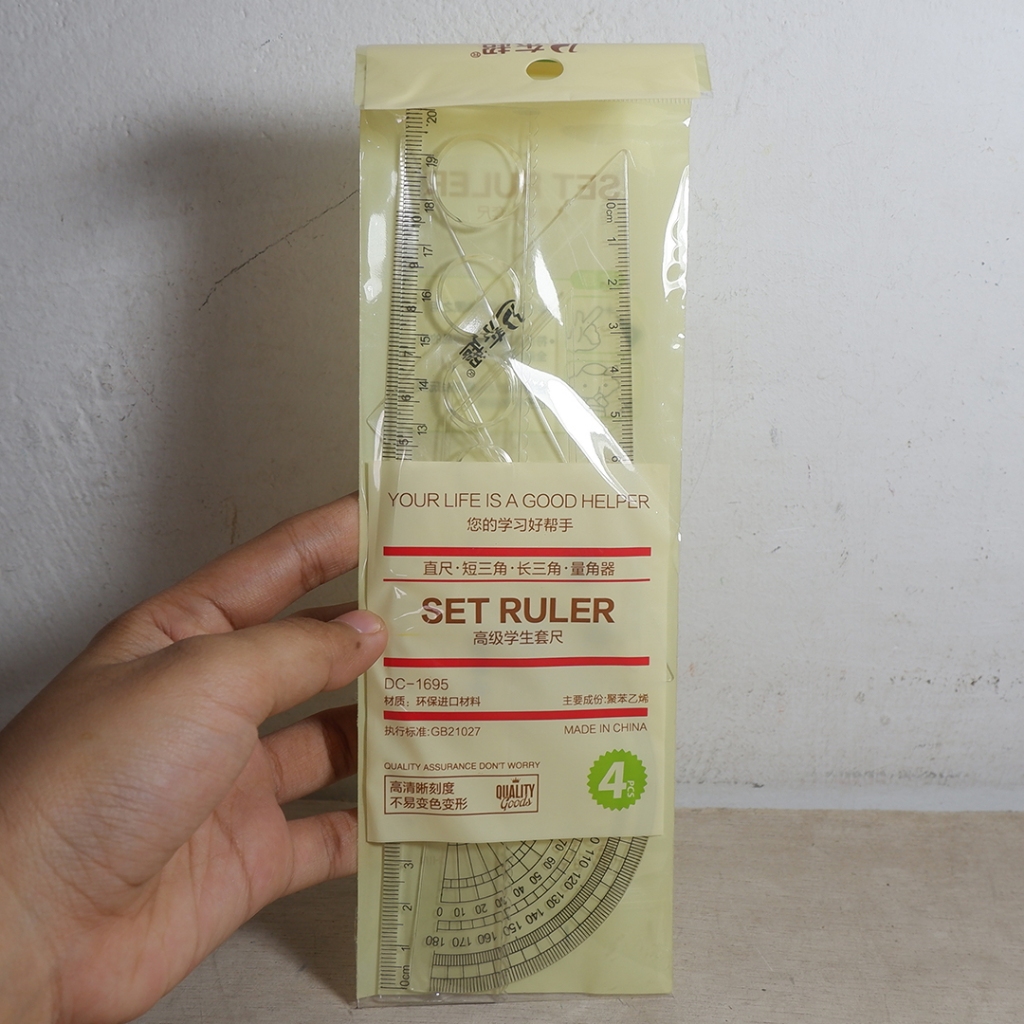 

Penggaris 1 Set Isi 4 Pcs Murah 20cm KEMASAN RANDOM SESUAI STOK