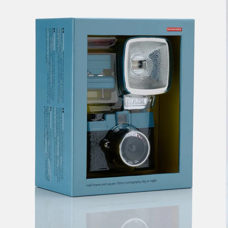 Lomography Diana Mini & Flash Half-frame & Square Camera - Second