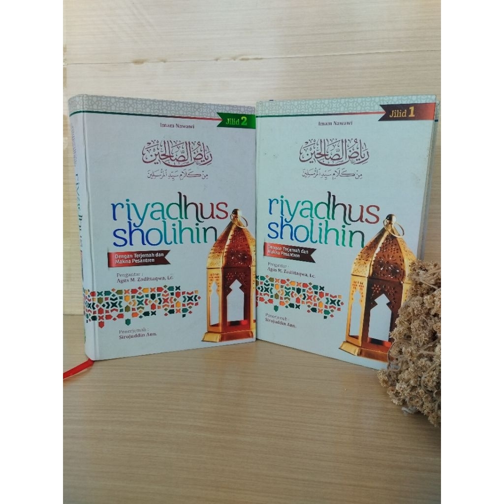 Terjemah Kitab Riyadhus Sholihin lengkap dengan makna pesantren