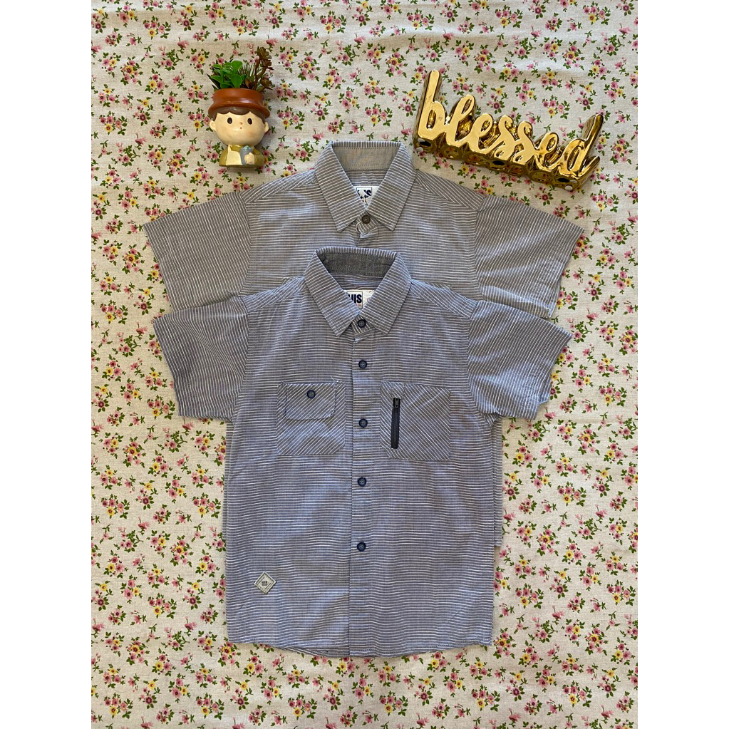 Kemeja Uis Pendek Anak Laki-Laki (Usia 3-6 tahun)