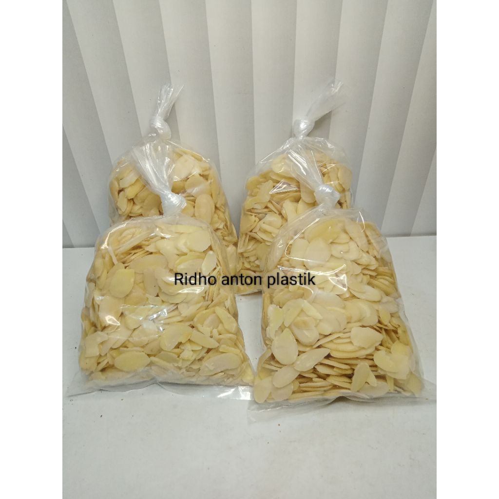 

kacang almond slice repeck 100 gr