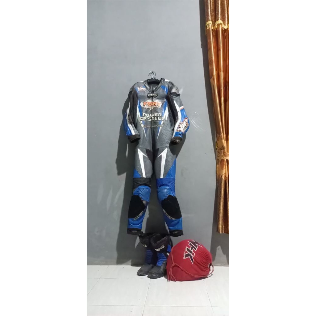 wearpack balap AHRS megati pro