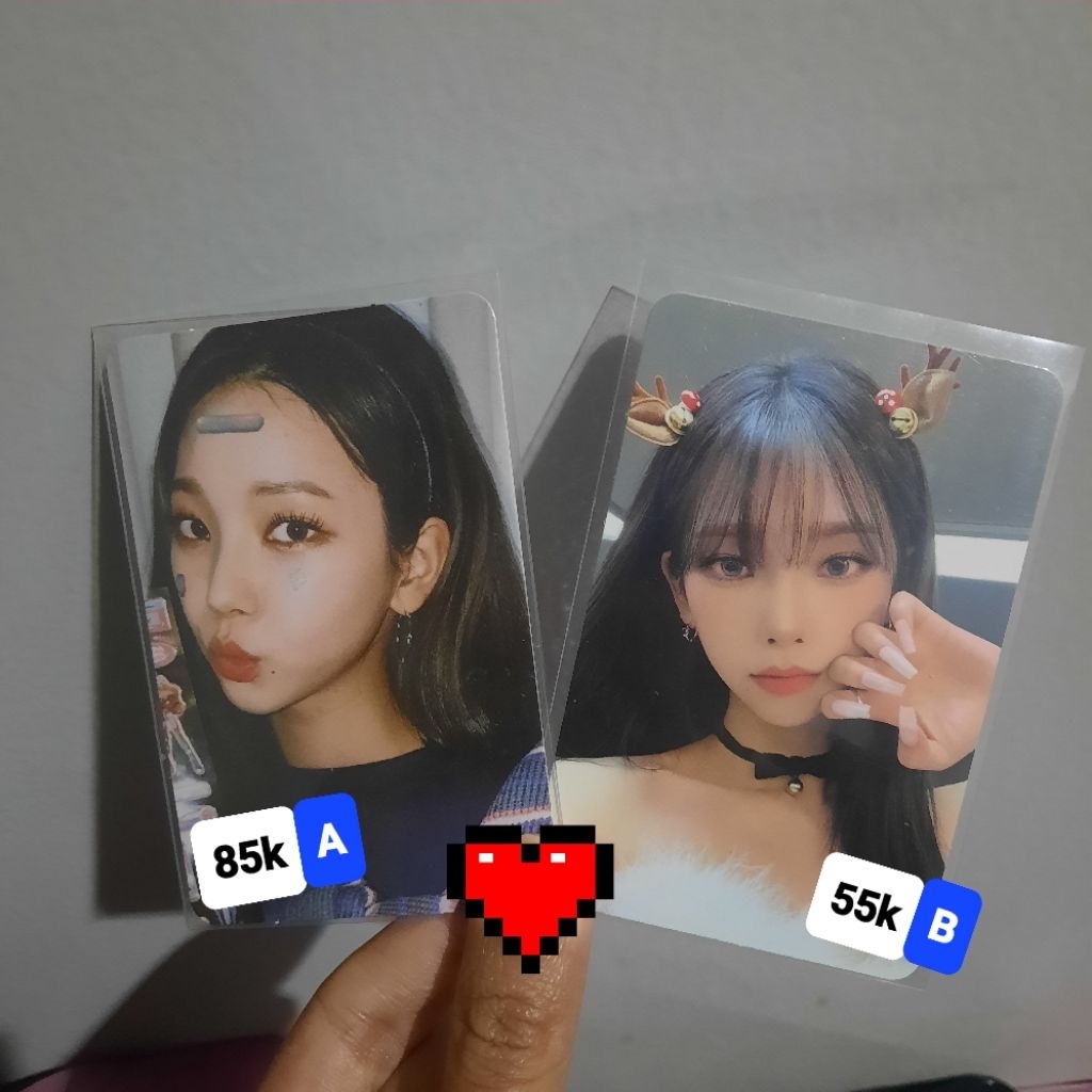 Photocard PC Karina Aespa : Epoxy Black Mamba dan Pink Christmas