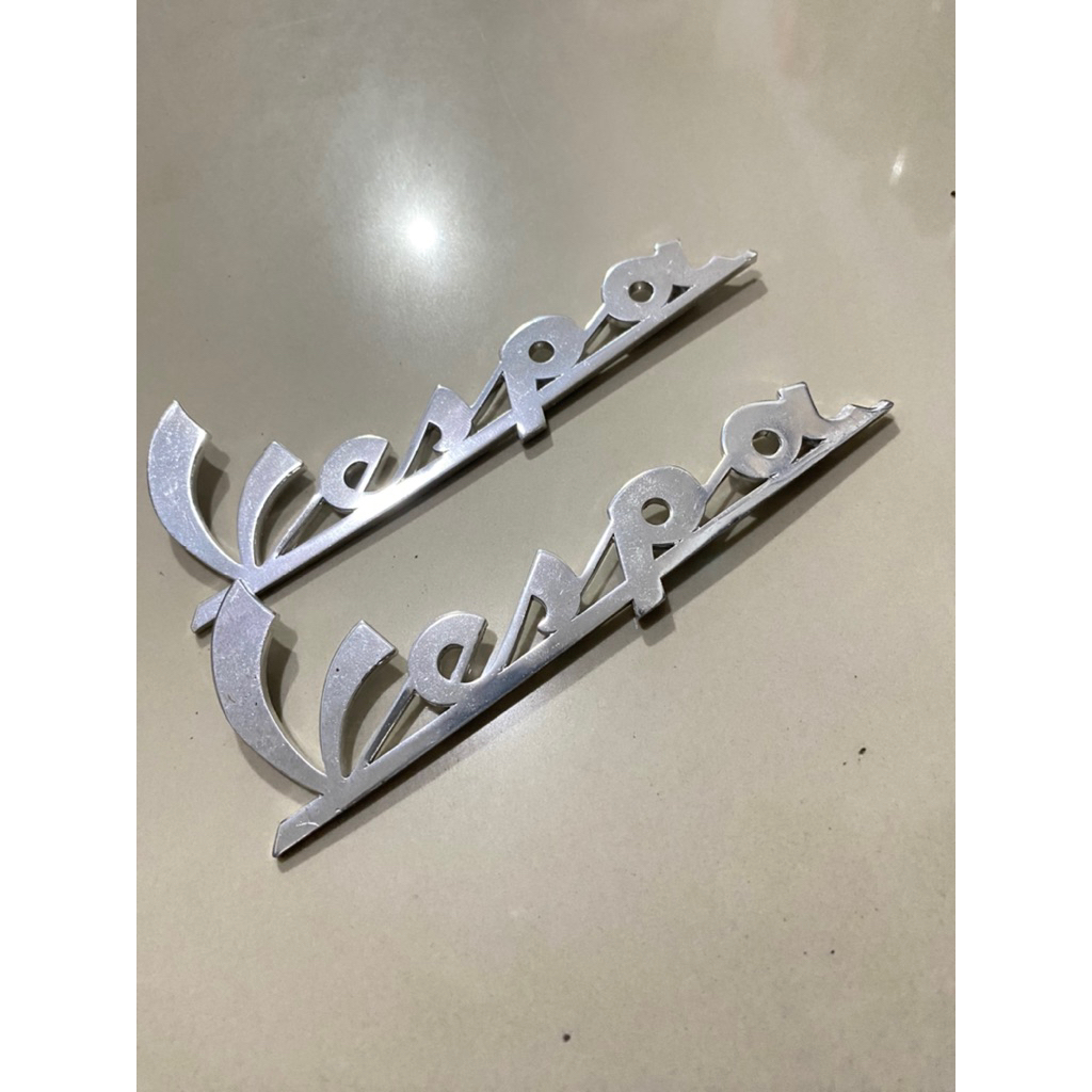 emblem vespa latin bomisa vespa super latin sprint latin