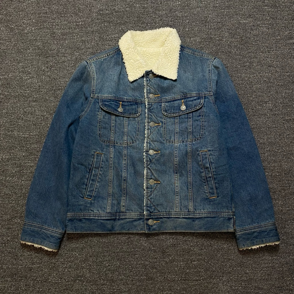 GU Uniqlo Trucker Denim Sherpa Jacket