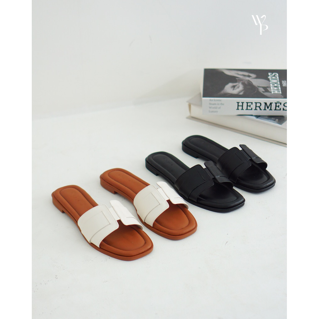 PHYLA  Lisbon Sandal Flat Wanita