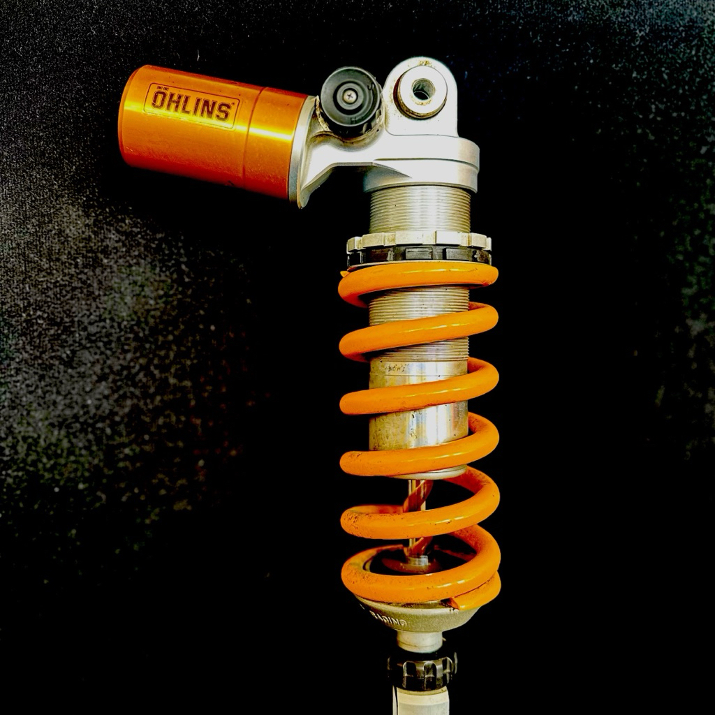 Shock belakang OHLINS Z800