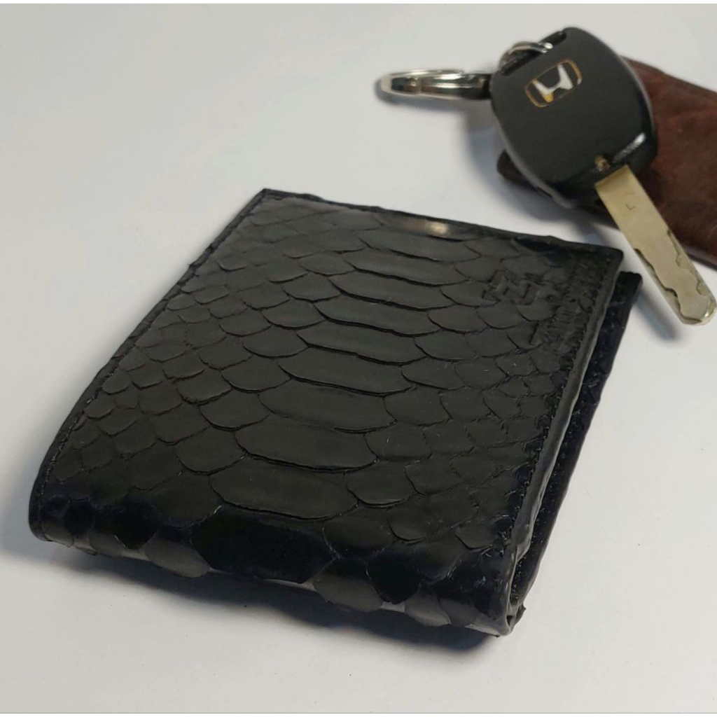 Dompet kulit asli, dompet pria,dompet cowok dompet lipat,tas cowok,kulit asli,dompet kulit ular,prem