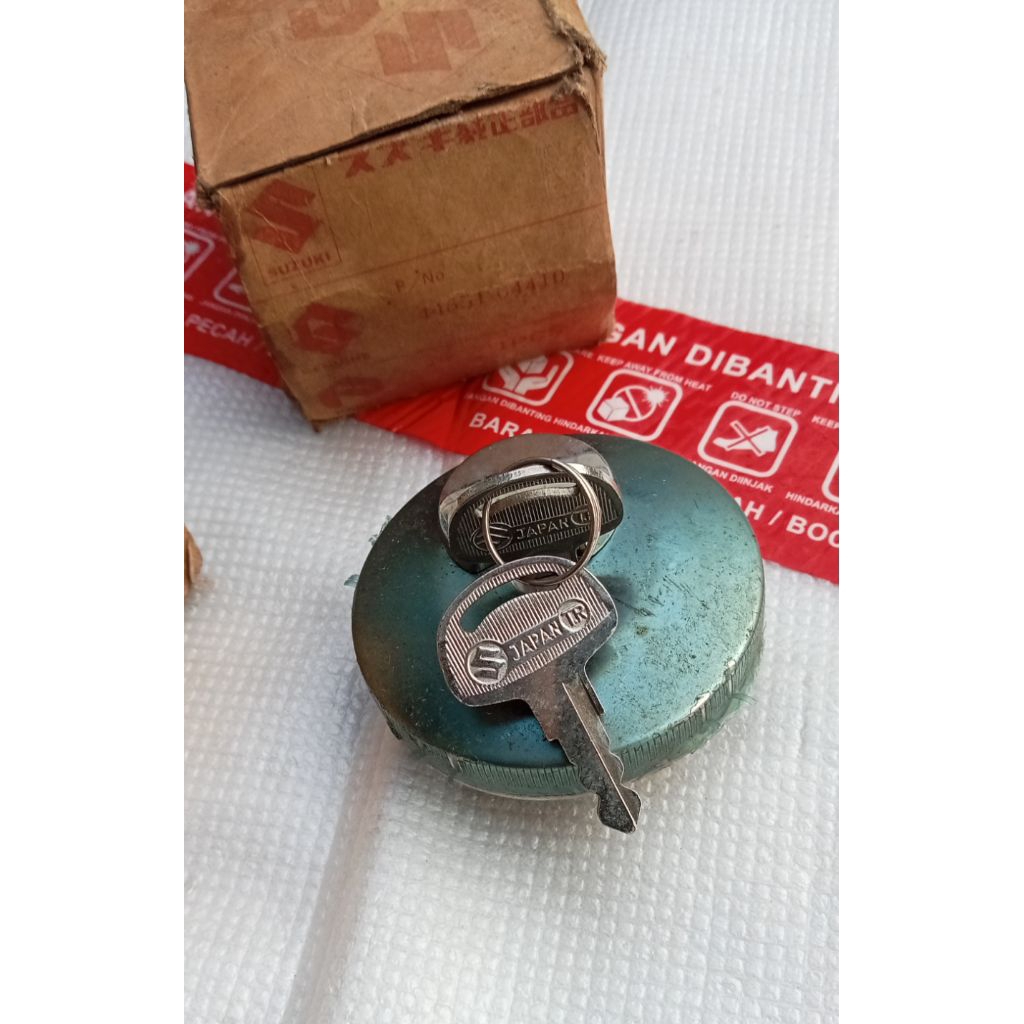 Suzuki A100 tua a100 tahun tua tutup tangki Suzuki A100 tahun tua cap tank Suzuki A100 original japa