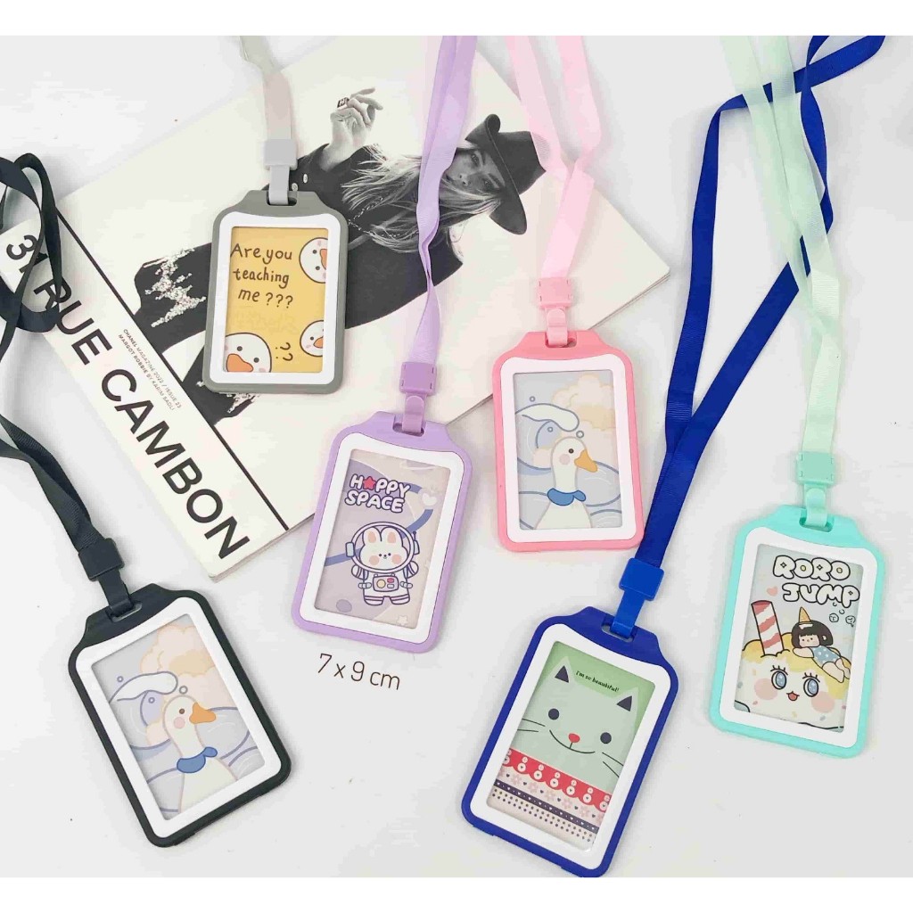 

Cindy Name Tag ID Card Holder Gantungan Kartu Nama Warna Warni 7 x 9 cm