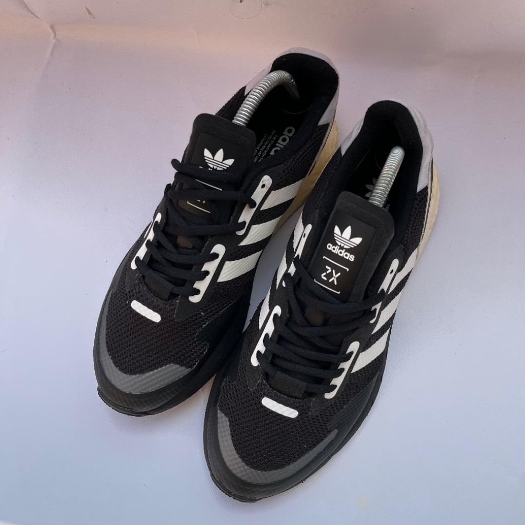 Sepatu Lari Adidas ZX 1K Boost (42/26,5 cm)