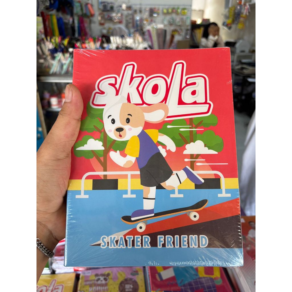 

Buku Tulis Sekolah | Merk Skola 58 Lembar 1 Pax ( 10 Buku )