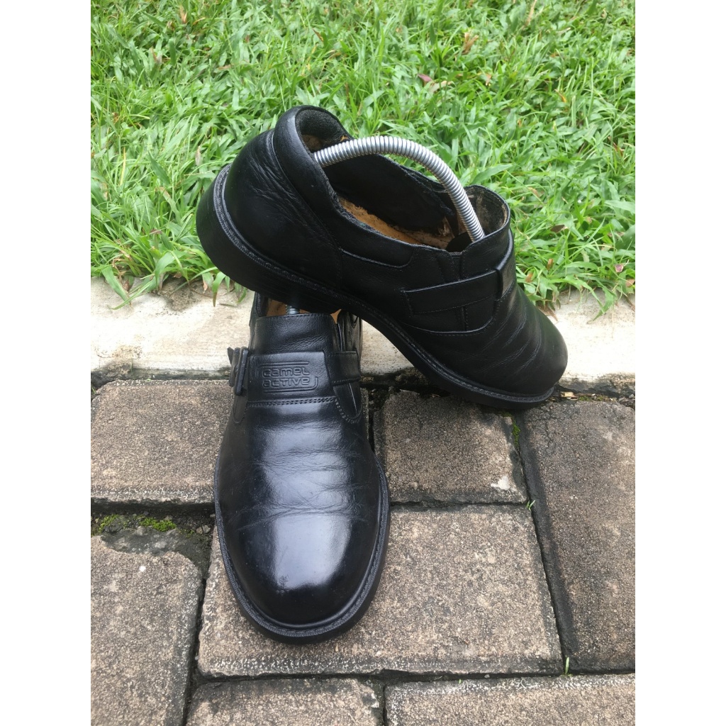 Sepatu Second Original Kulit Slip On Camel Active