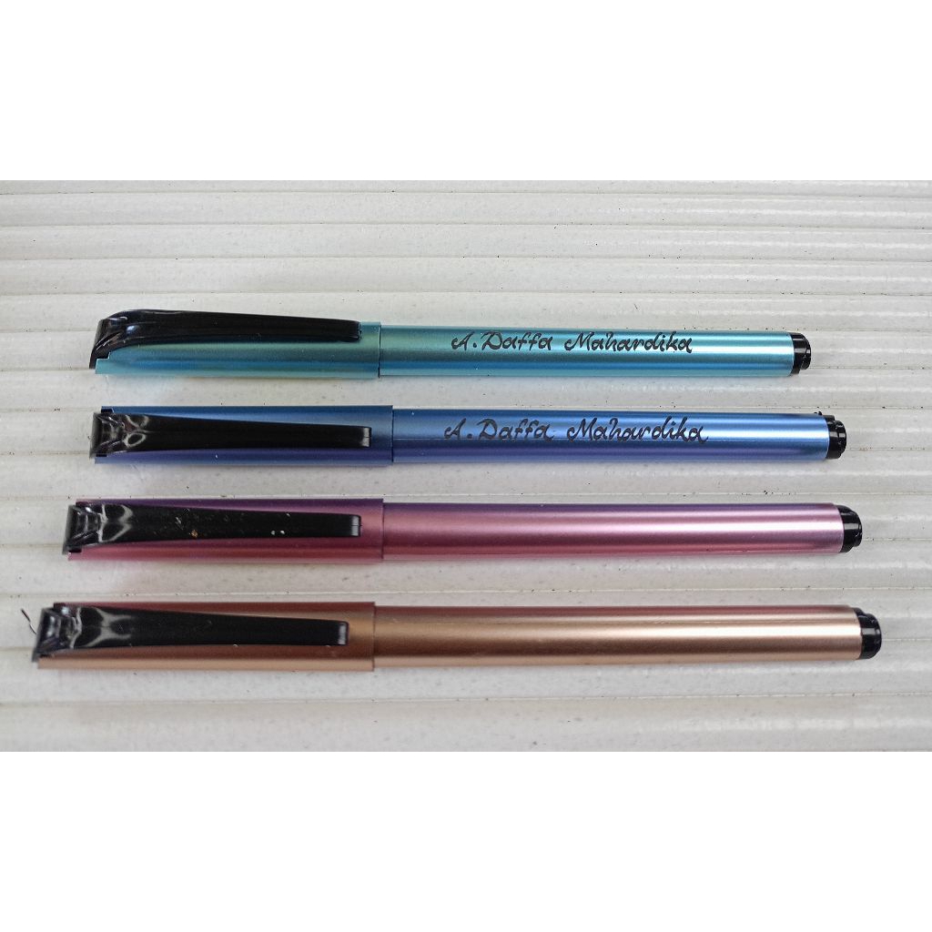 

Pulpen Ukir Nama Latin / Arabic Custom,.T38 Tinta Gel 0.5mm