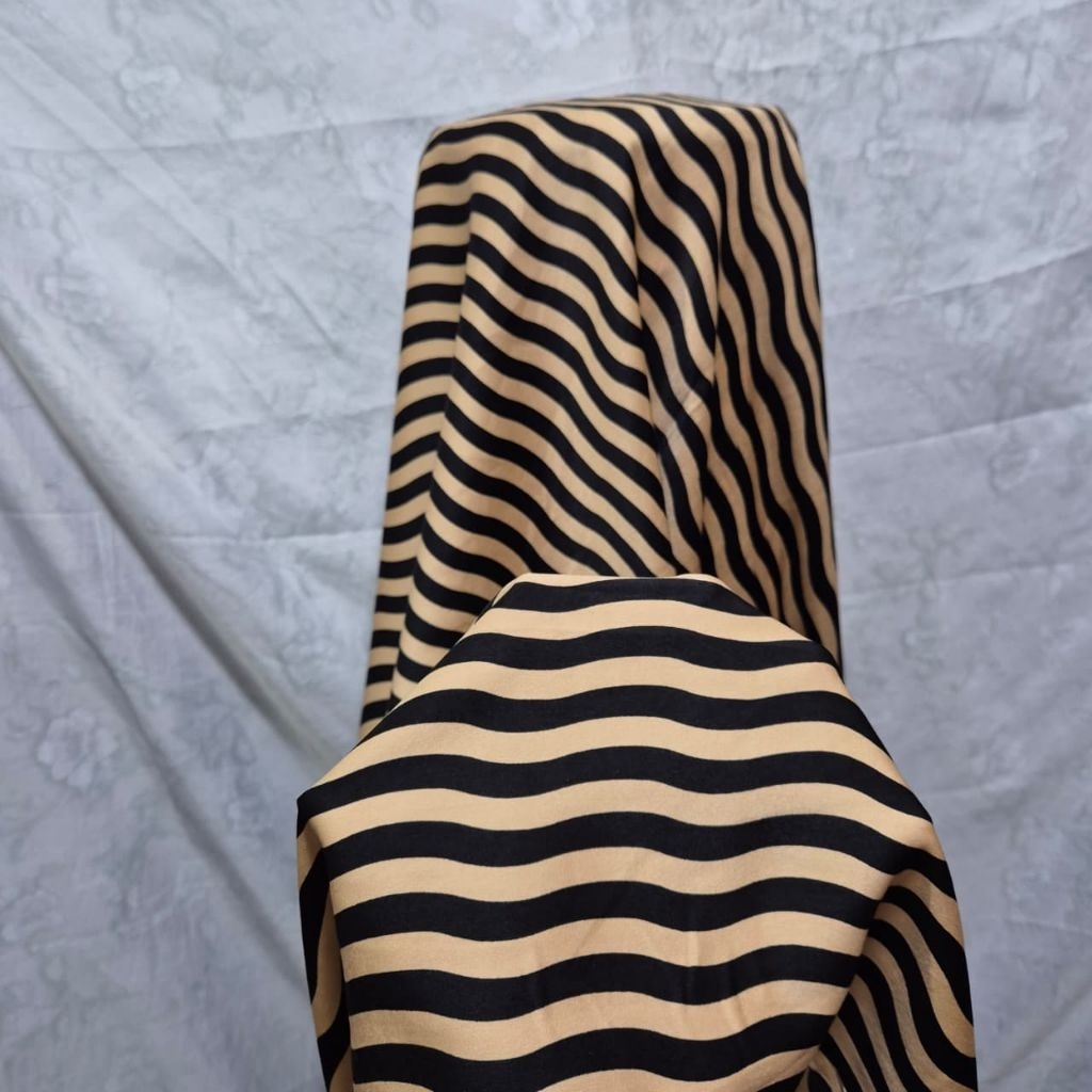 kain armany silk motif salur - kain silk motif branded - kain silk motif premium mk