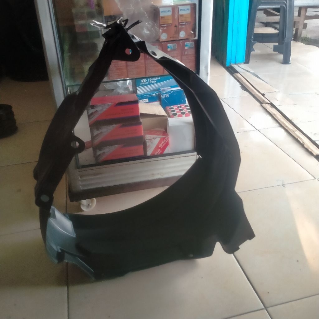 Liner Fender depan Proton Persona Gen2 Kanan