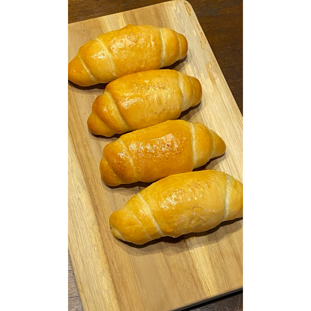 

SALT BREAD Pre - Launch