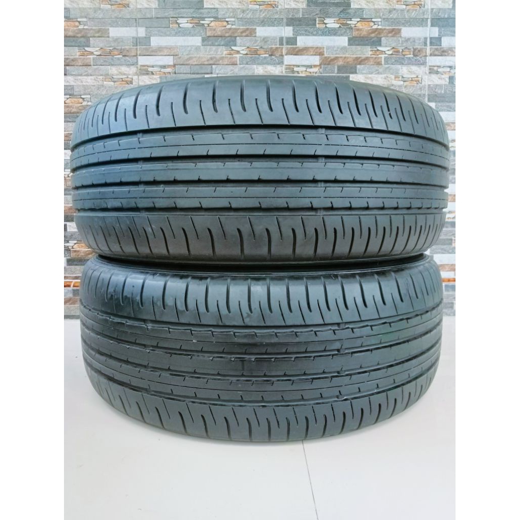 Dunlop SP Sport Maxx 050 225/50R18