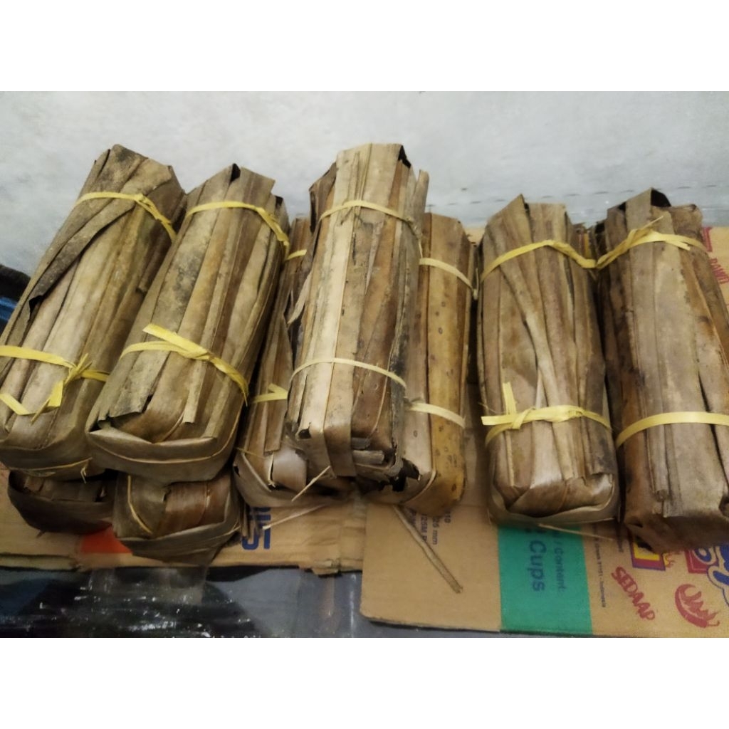 

GULA AREN / KAWUNG ASLI TANPA CAMPURAN ( Berat 1,5kg )