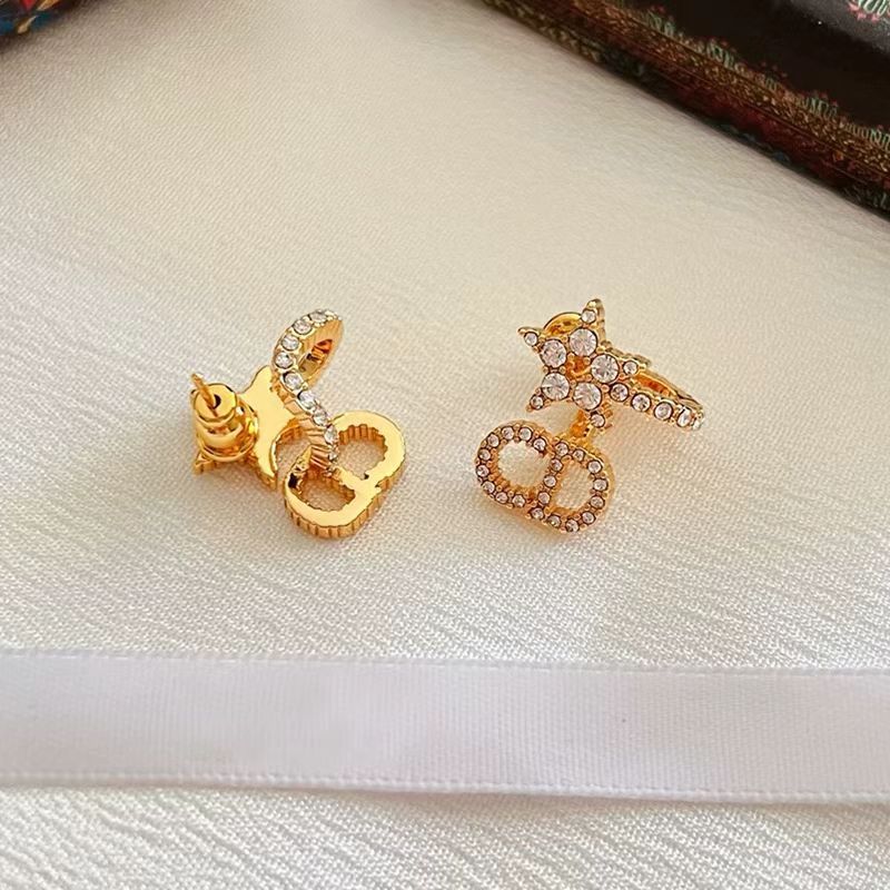 Anting 2025 Terbaru CD & Bintang Bintang Desain Minimalis Premium Unik Wanita&007