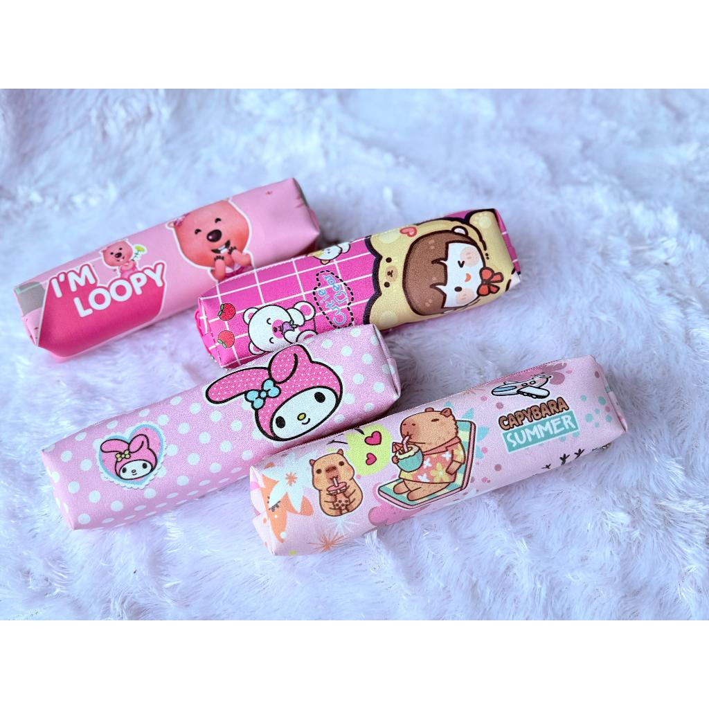 

Tempat Pensil Karakter Mini Lucu Motif Boneka Warna Menarik