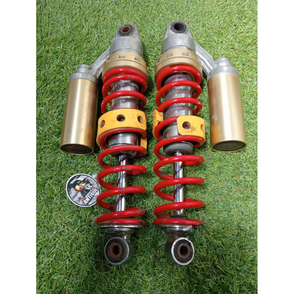 Shock belakang cb400 Showa original second