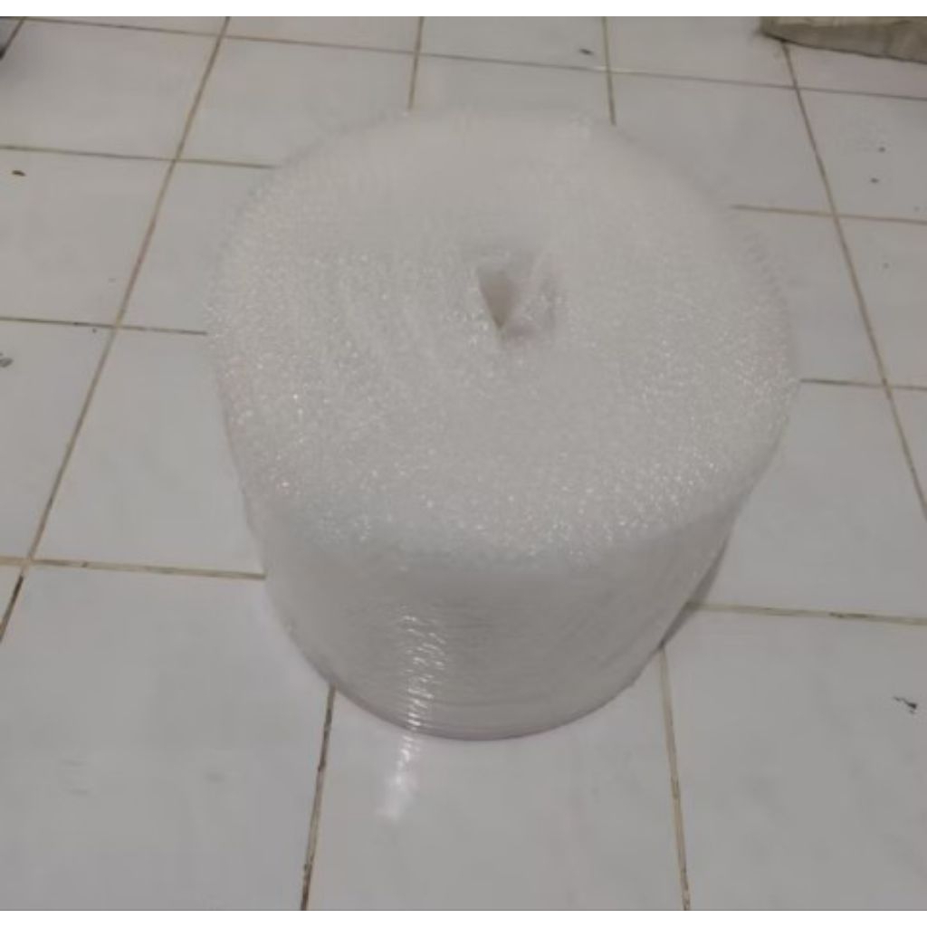 

BUBLE WRAP PEMBUNGKUS 40 CM X 50 M VARIAN WARNA HITAM BENING