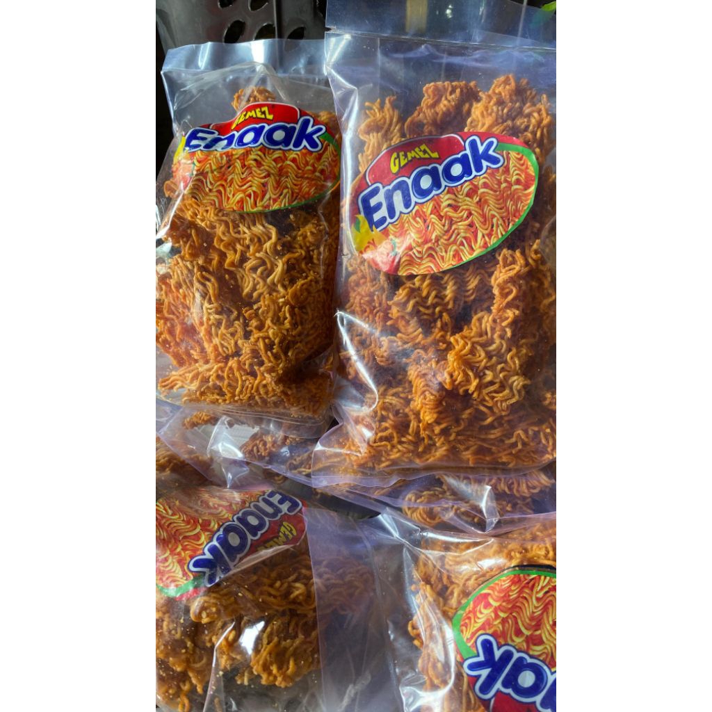 

MIE GEMEZ ENAAK 400GR | MIE KREMES