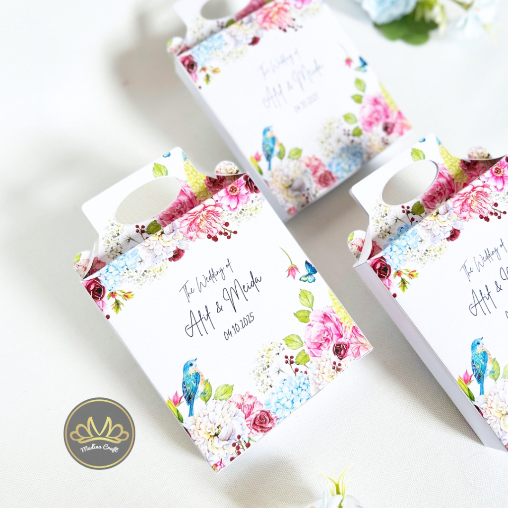 

Packaging CustomBox | Custom Desain full print warna | Box Souvenir sekeren kenangan momen spesialmu