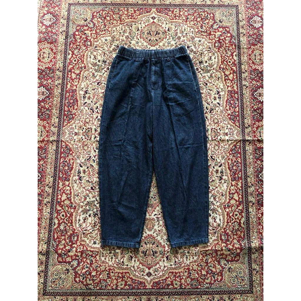 Celana Gu denim balloon ankle pants HG117