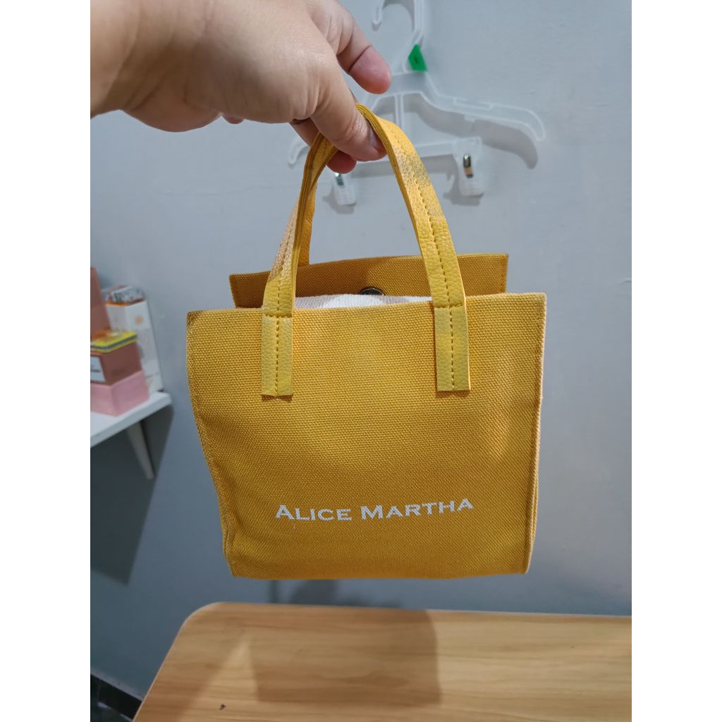 Pre❤️ Alice Martha Mini Bag