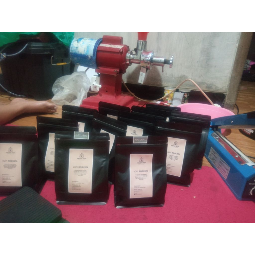 

KOPI ROBUSTA MURNI 200Gr