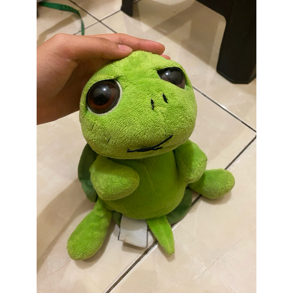 preloved boneka kura kura lucu