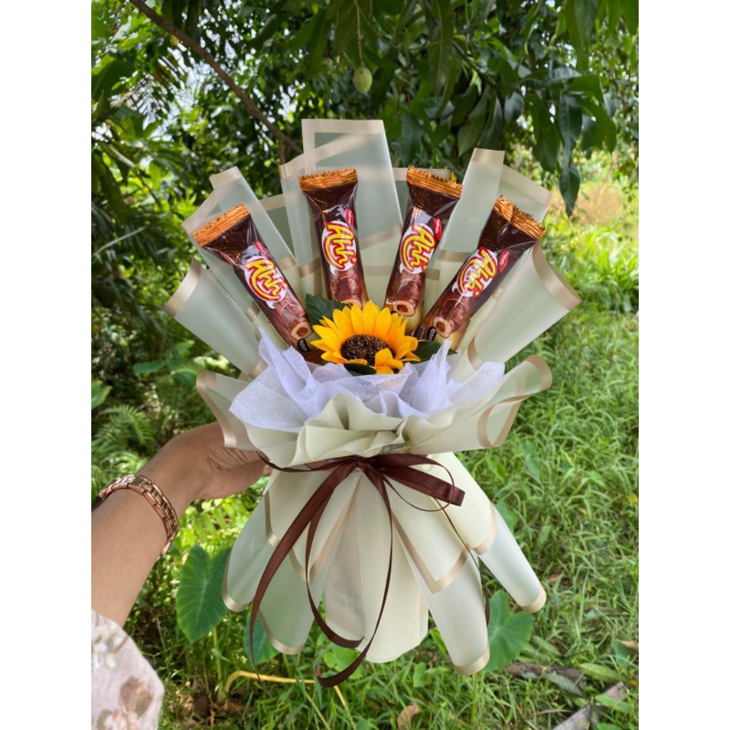 

Buket Snack Murah 25 ribu Buket Bunga Premium