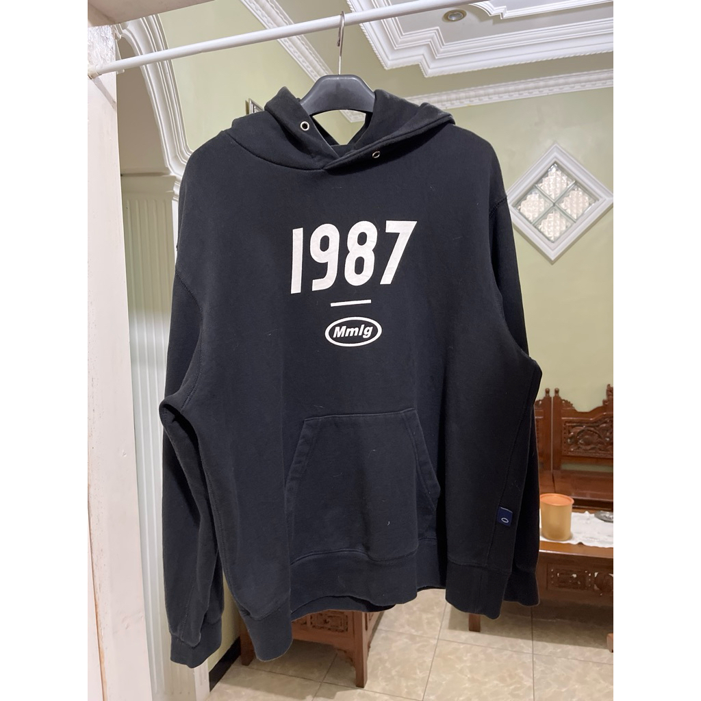 Mmlg Black Hoodie (Second)