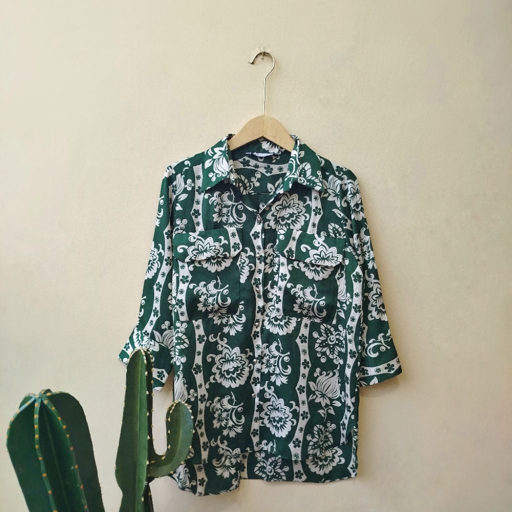 Zara one set printed silk top & pants preloved