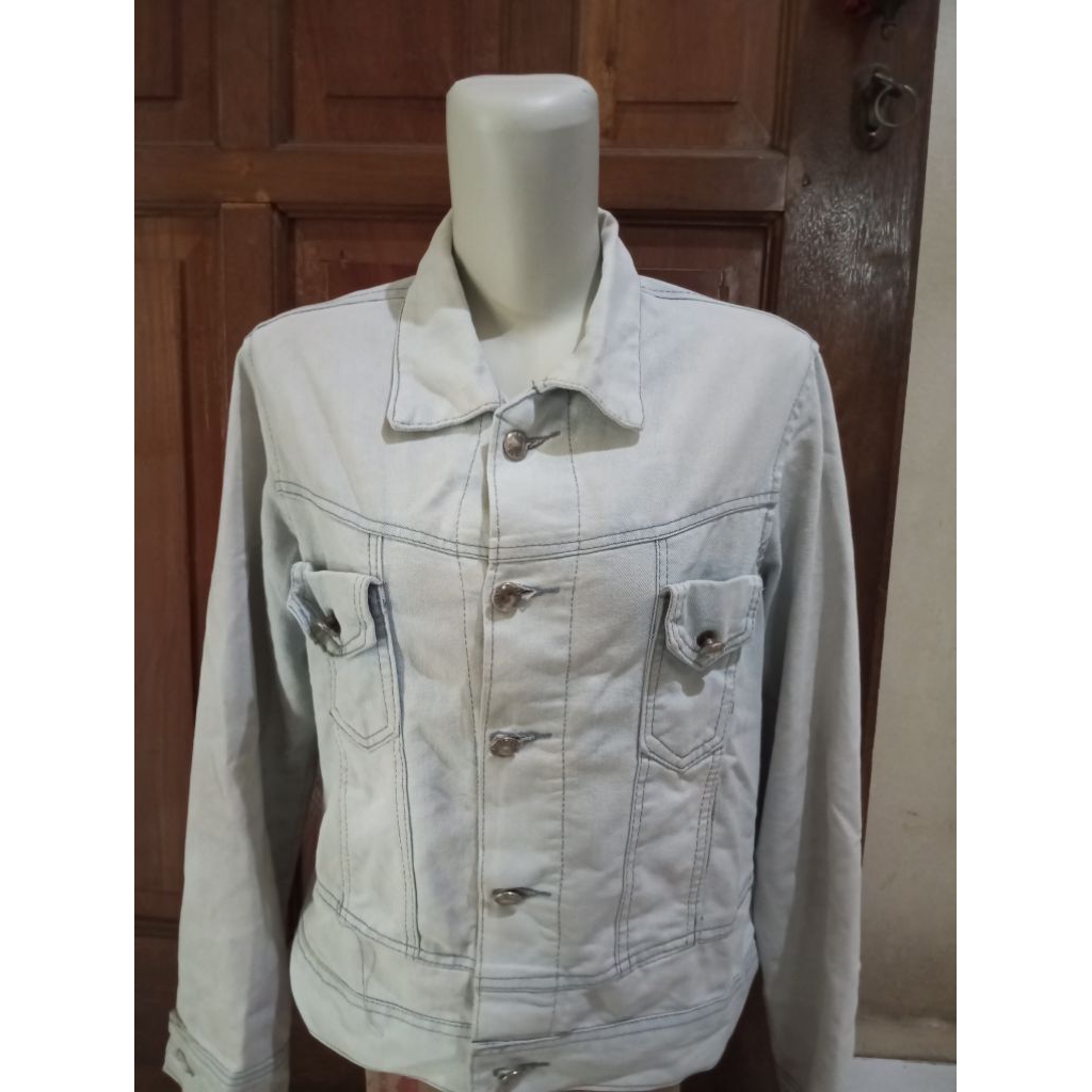 JACKET JEANS WANITA PRELOVED