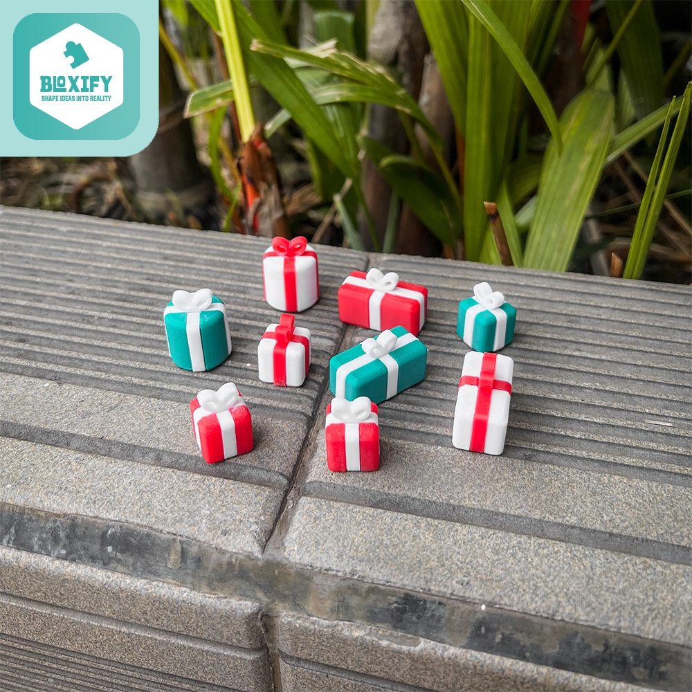 Mini Gift Box Props – Dekorasi Kado Lucu untuk Meja & Foto | Bloxify