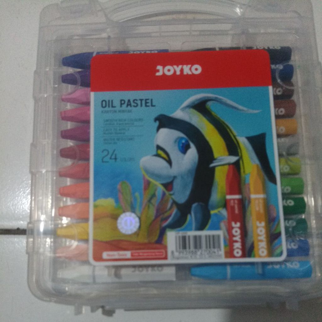 

crayon 24warna merk joyko.