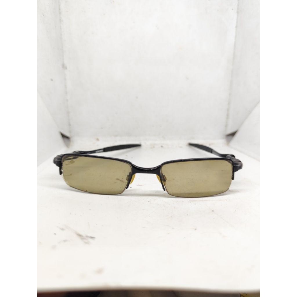 kacamata okley coilover half frame