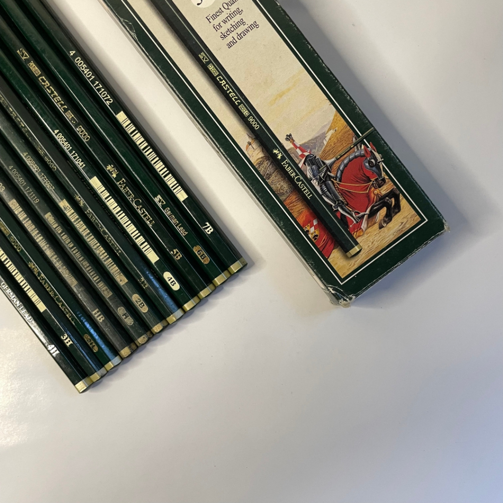 

preloved faber-castell drawing pencil set 12 pcs (4H, 3H, 2H, H, HB, 2B, 3B, 4B, 5B, 6B, 7B, 8B)