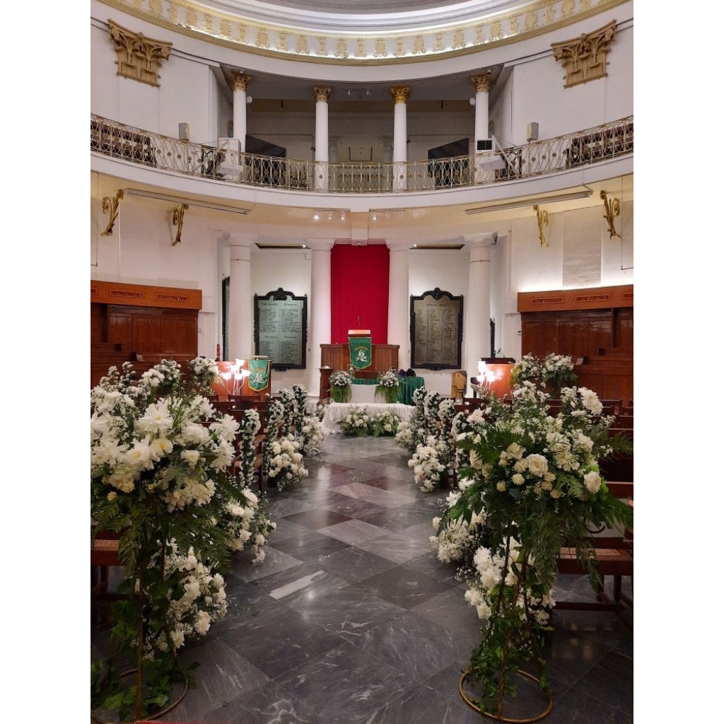 Dekorasi Pemberkatan Nikah  / Dekorasi Gereja ARTIFICIAL FLOWER + BONUS ENTRANCE GATE