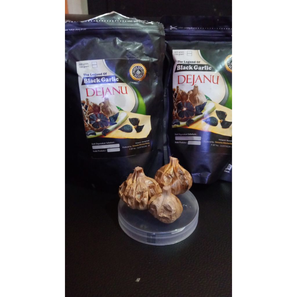 

Bawang Hitam Black Garlic Kating Dejanu Fermentasi Kemasan 250 gram