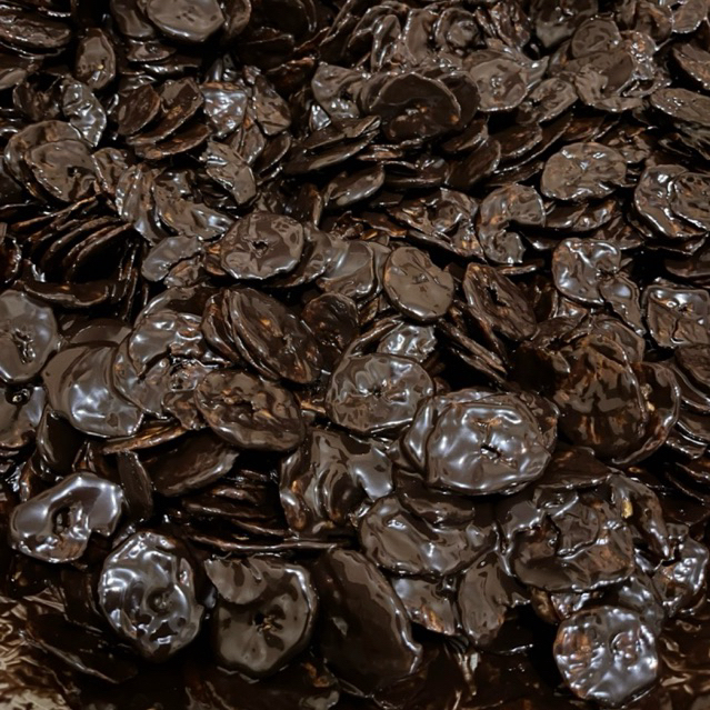 

Keripik Pisang Lumer Polos kemasan 500ml | banana lumer | banana cokelat | pisang cokelat