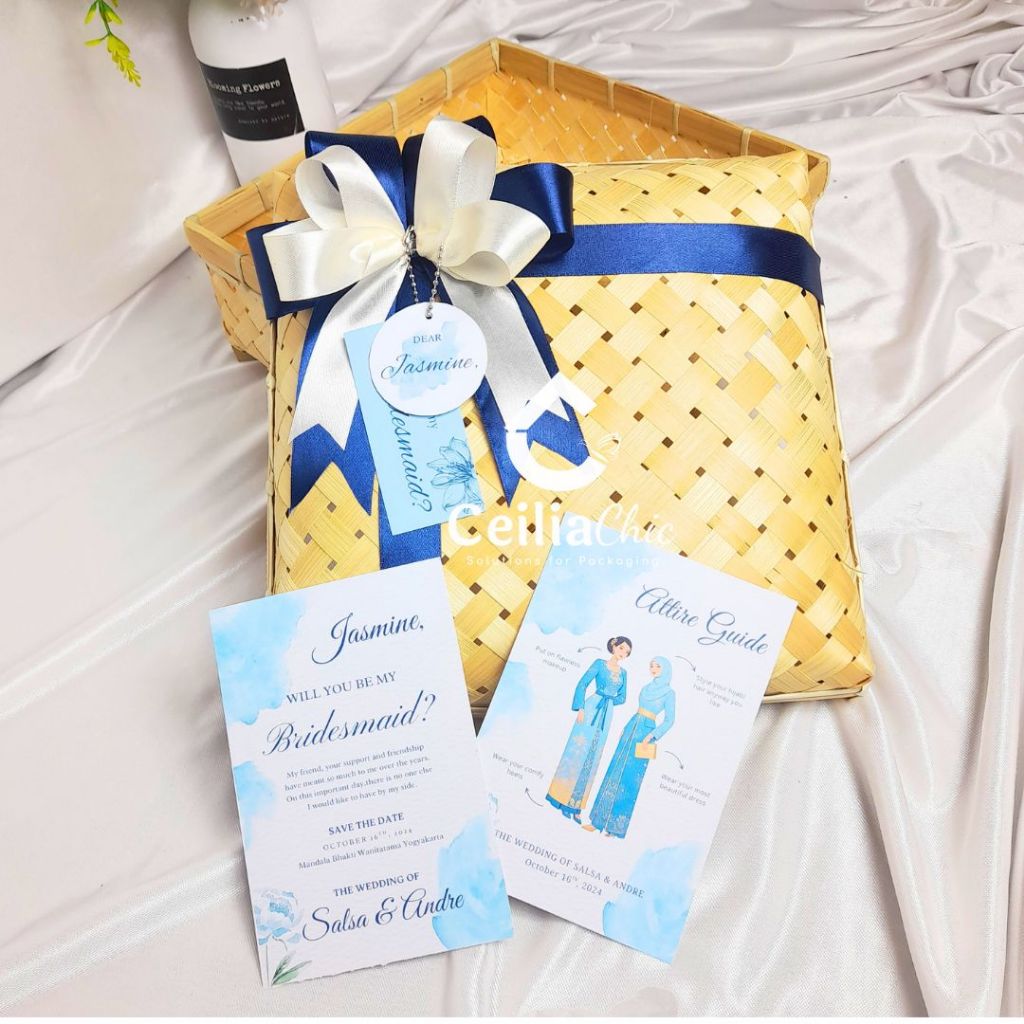 

Bridesmaid Box dengan Kartu / Packaging Hampers / Wedding Souvenir / Sovenir Pernikahan Ulang Tahun