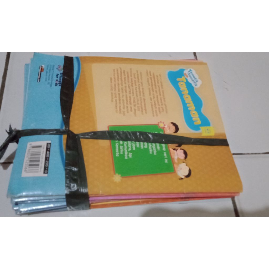 

buku bekas kiloan harga per 1 kg